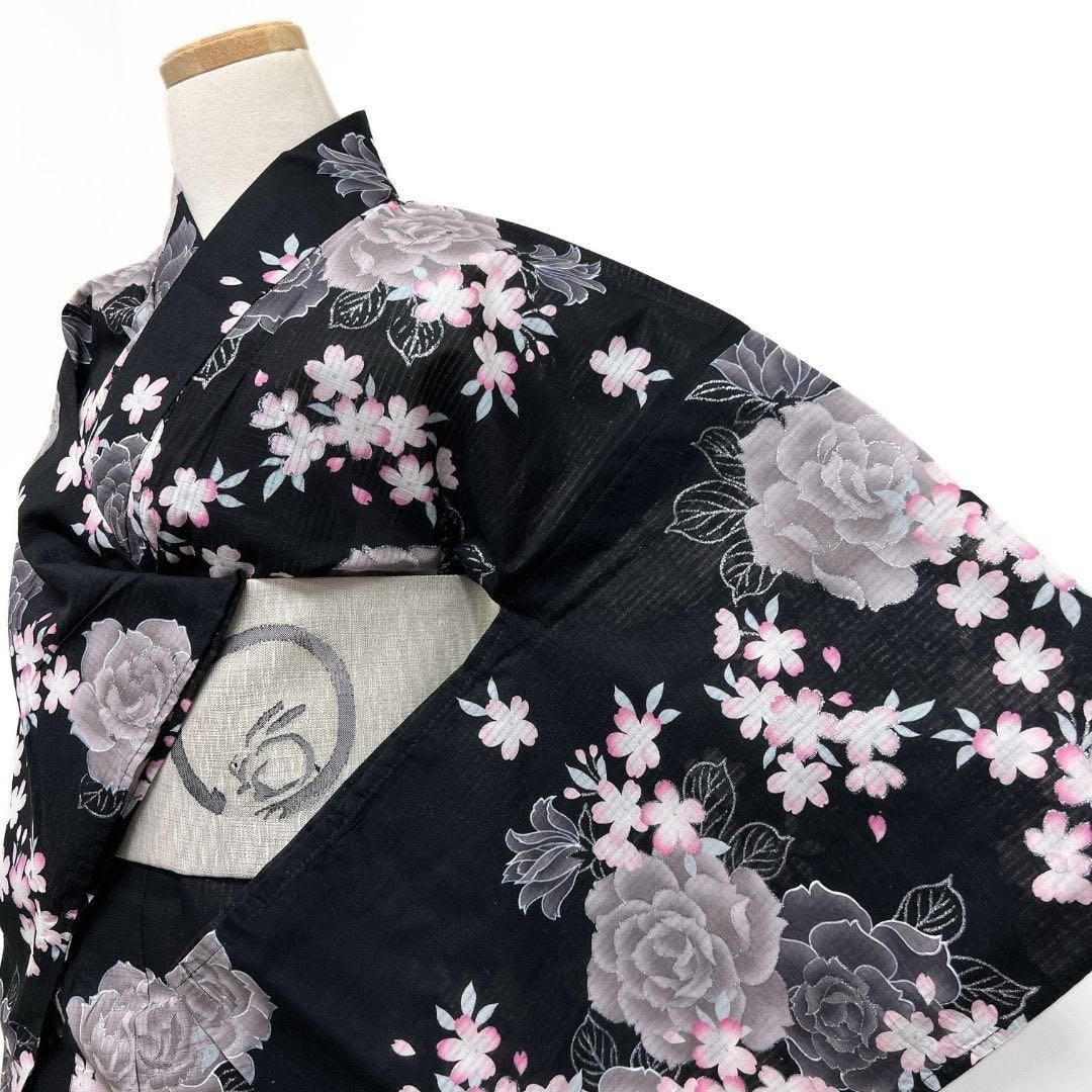 浴衣　綿　薔薇　桜花　花模様　黒地　着物　043b p