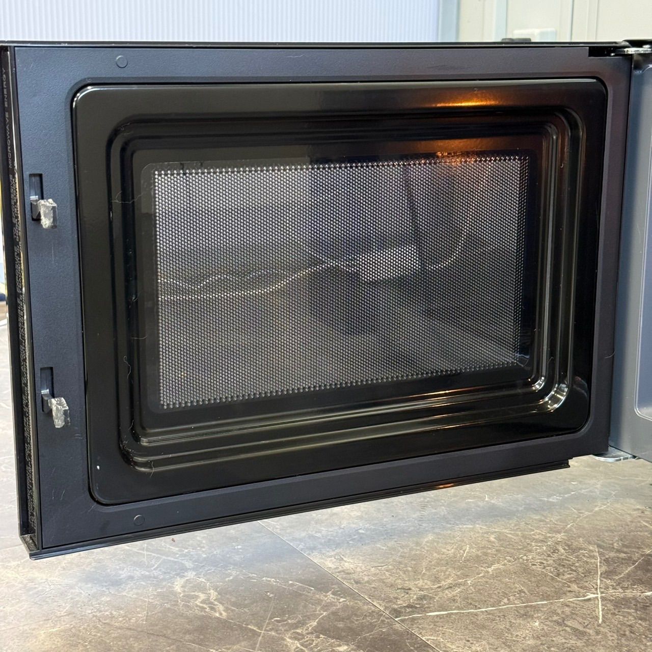 ∞送料込！美品 2024年製 YAMAZEN 山善 電子レンジ PPRV-F230V-BK 23L