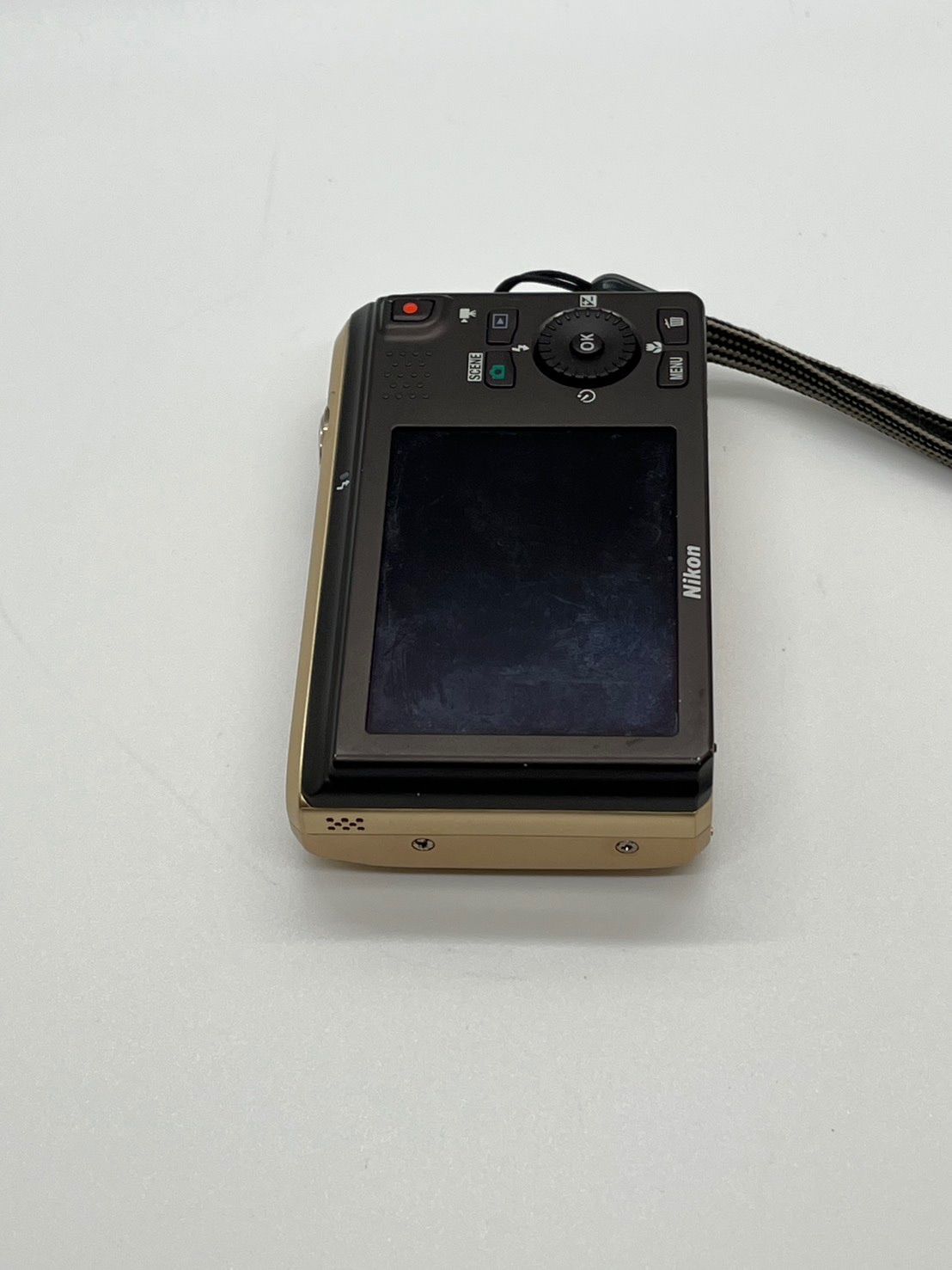 0361 Nikon COOLPIX S6300 ゴールド デジカメ 動作確認済み 【ネ