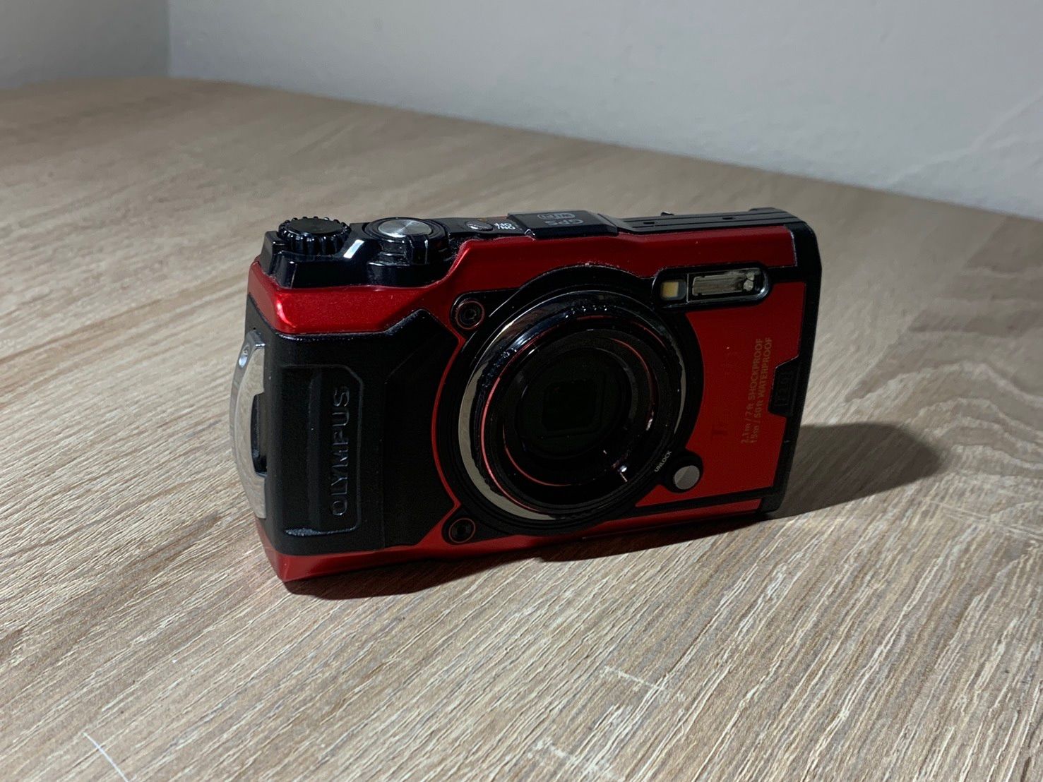 0367 OLYMPUS TOUGH TG-6 レッドブラック デジカメ ジャンク品 【ネ