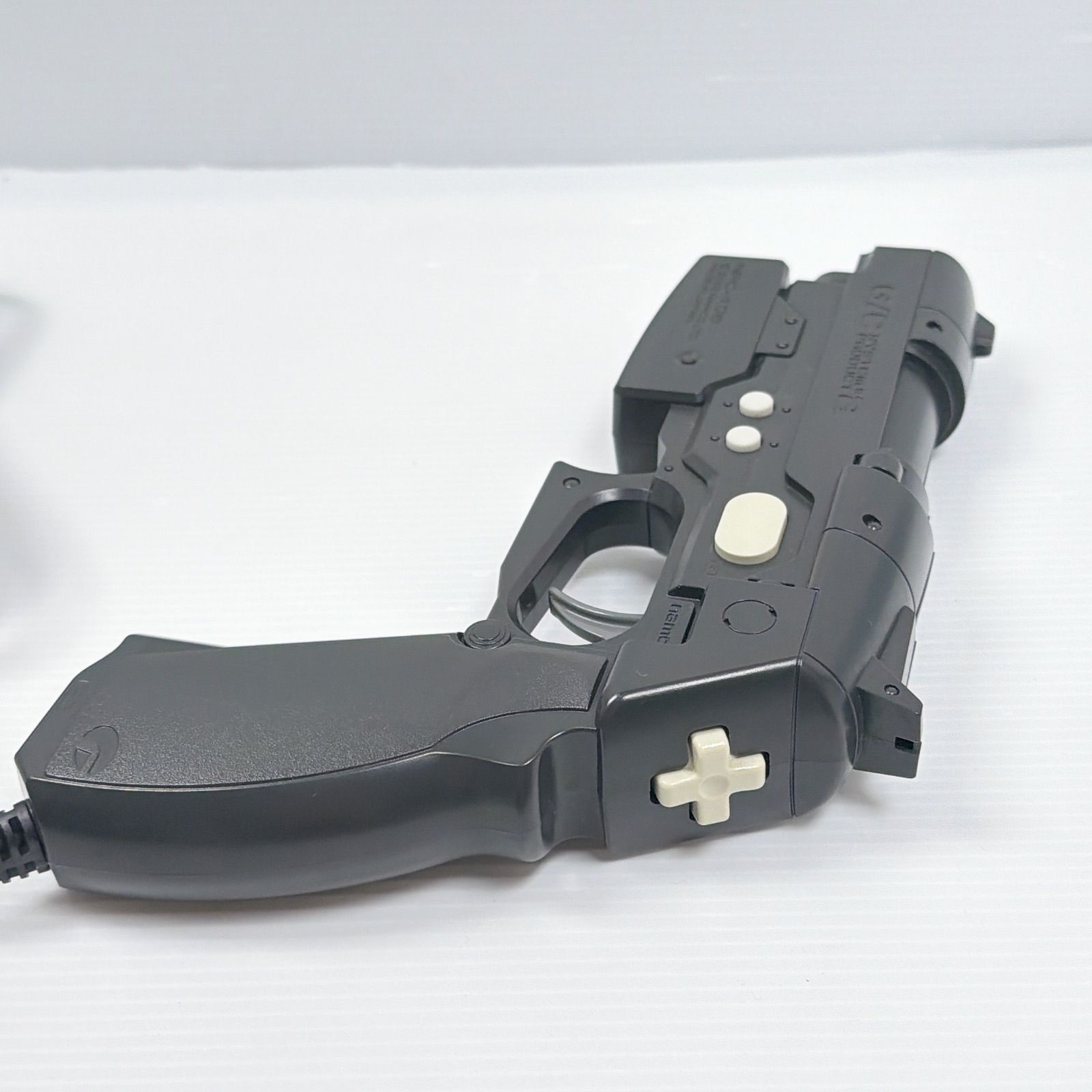 美品 PS2 ガンコン2 ガンサバイバー3 ディノ クライシス GUN SURVIVOR3