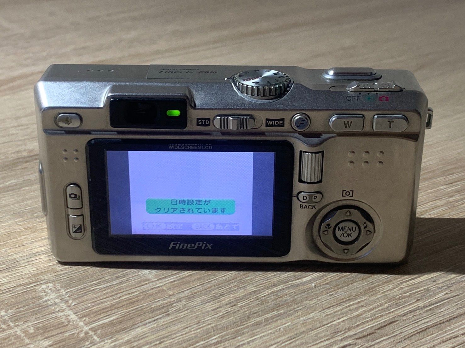 0429 FUJIFILM FINEPIX F810 シルバー デジカメ 【ネ】 - メルカリ
