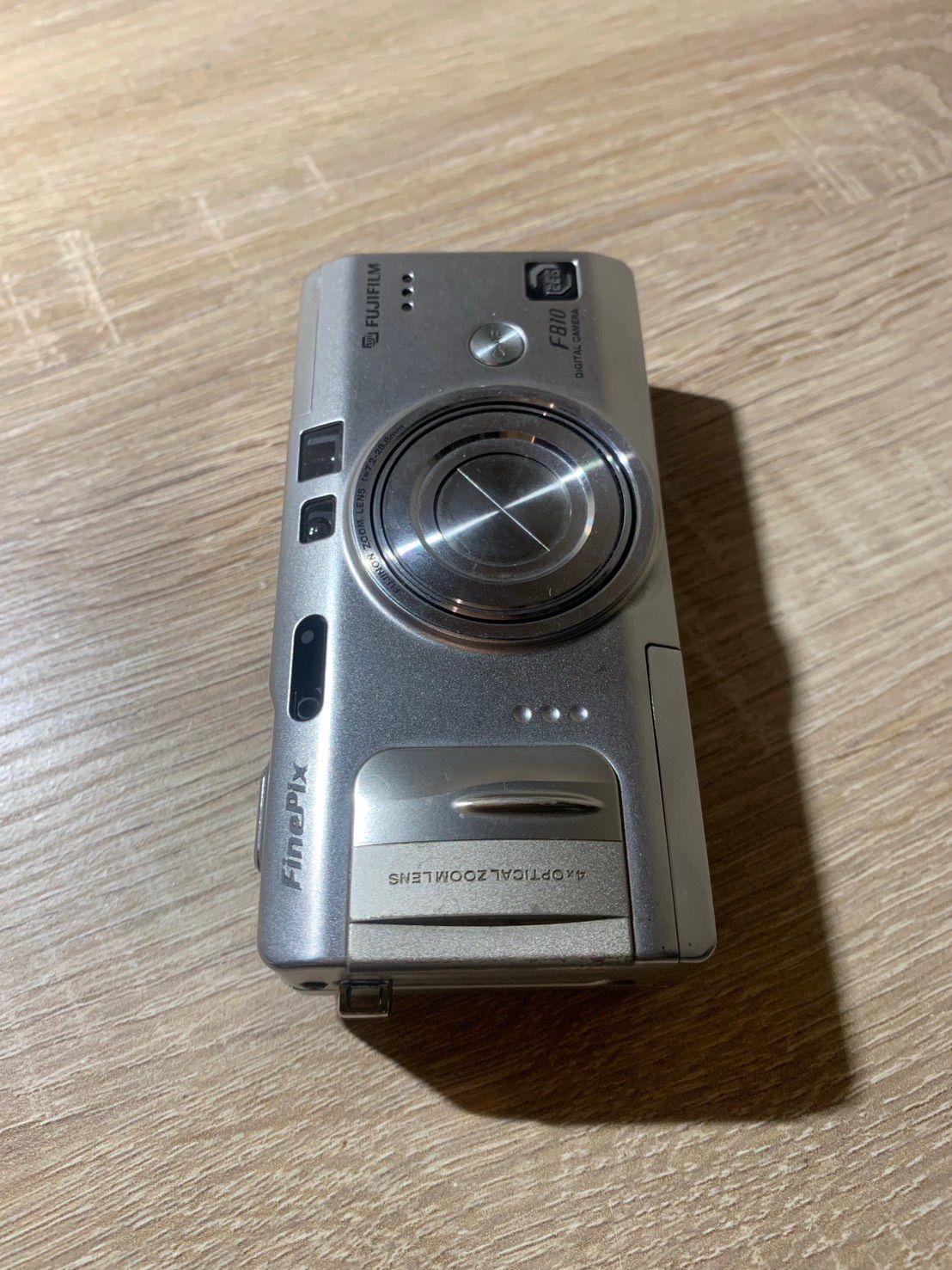 0429 FUJIFILM FINEPIX F810 シルバー デジカメ 【ネ】 - メルカリ