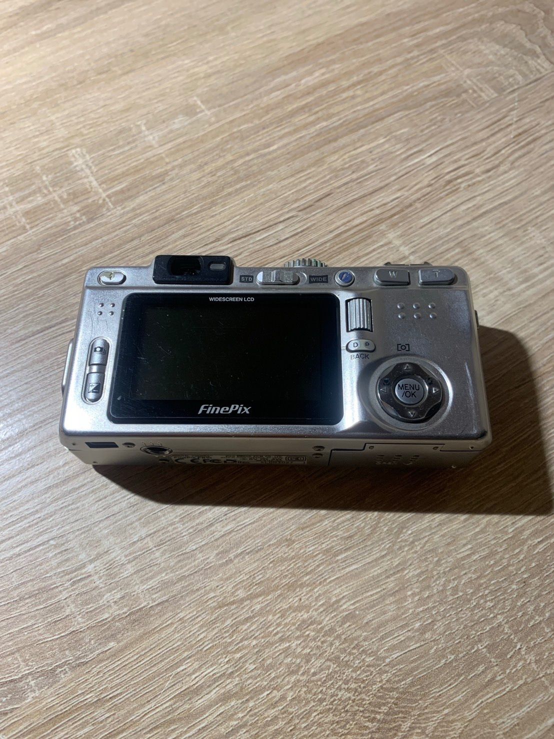 0429 FUJIFILM FINEPIX F810 シルバー デジカメ 【ネ】 - メルカリ