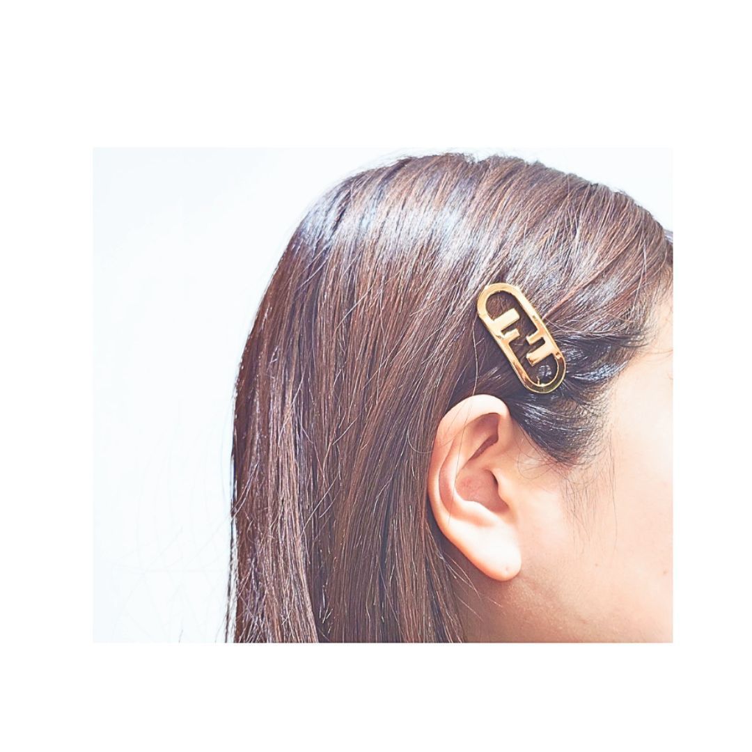 FENDI フェンディ オーロック ヘアピン ヘアクリップ バレッタ ヘアアクセサリー ゴールド FFロゴ
