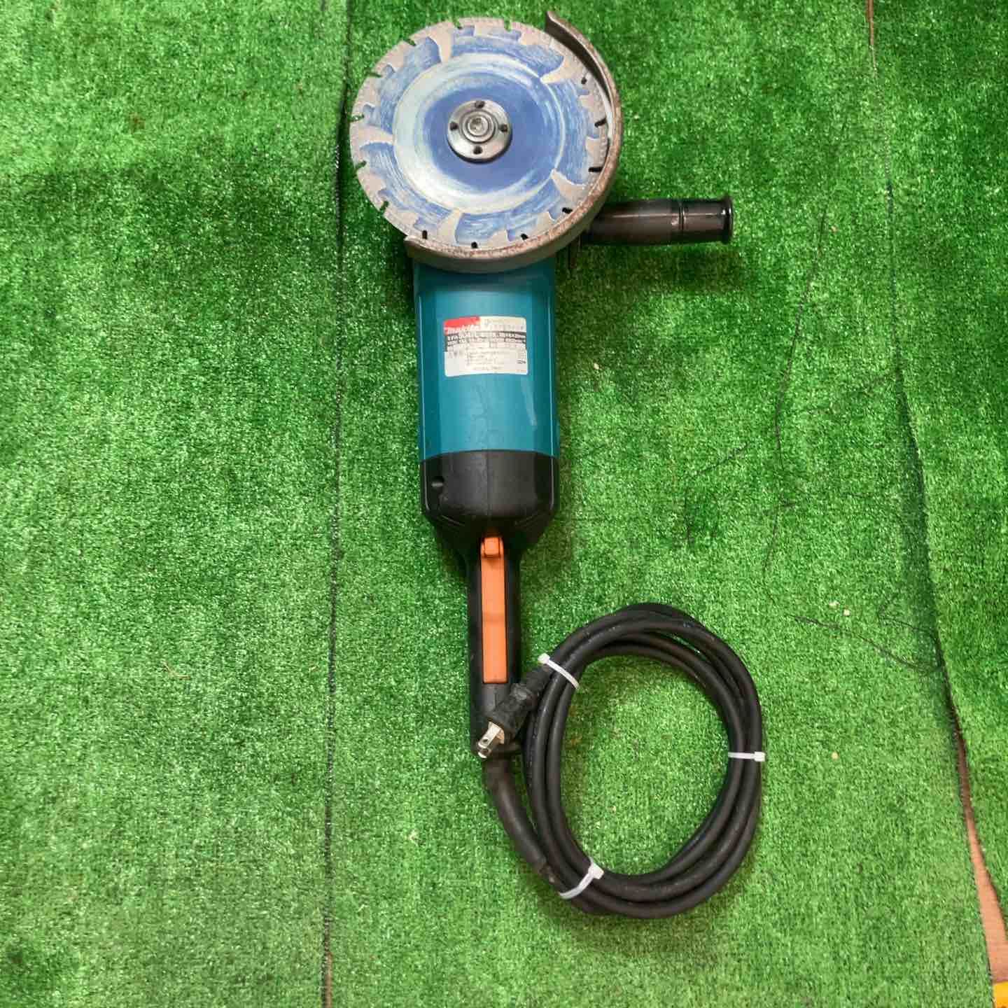 マキタ(makita) 180mmディスクグラインダー 9047L【桶川店】