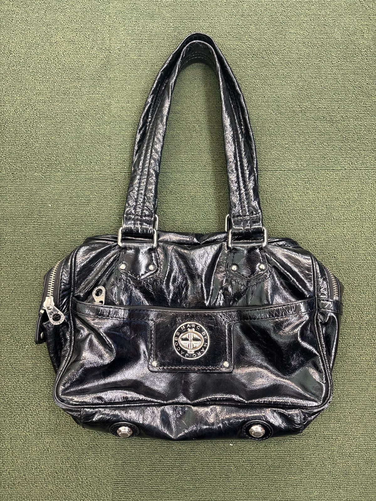 00s Y2K archive MARC BY MARC JACOBS エナメル加工 レザーバンド 00s Y2K archive MARC BY MARC JACOBS エナメル加工 レザーバンド