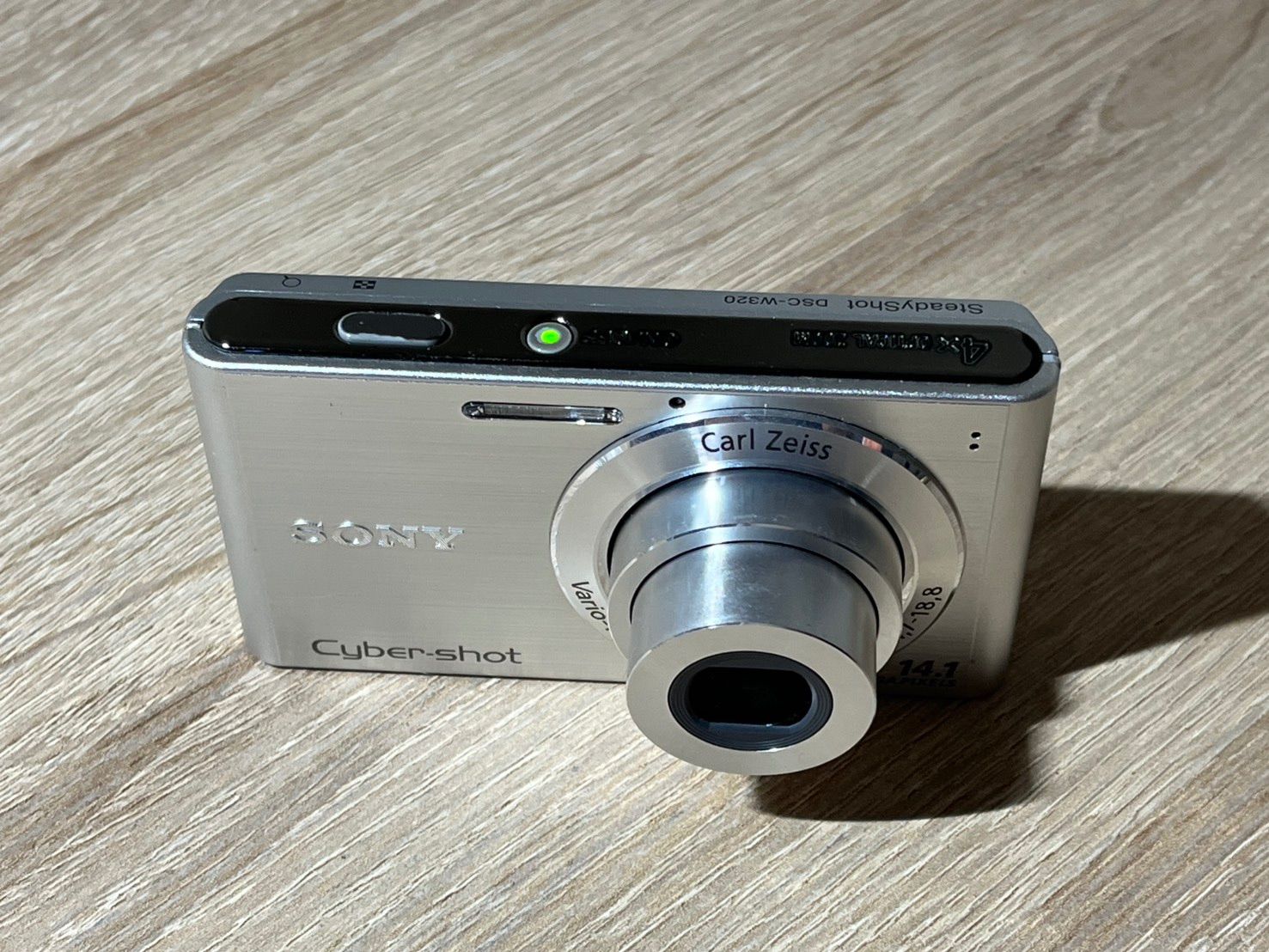 0285 Sony ソニー Cyber-shot DSC-W320 シルバー デジカメ 動作確認