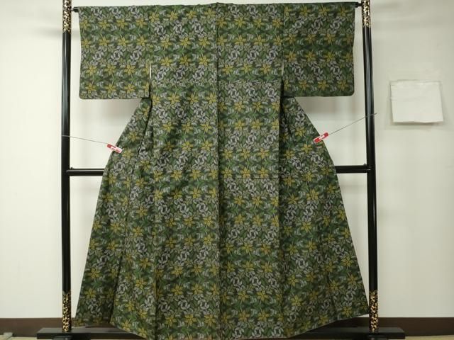 MR-02912 本場大島紬 泥染め 草花文 正絹 逸品 - メルカリ