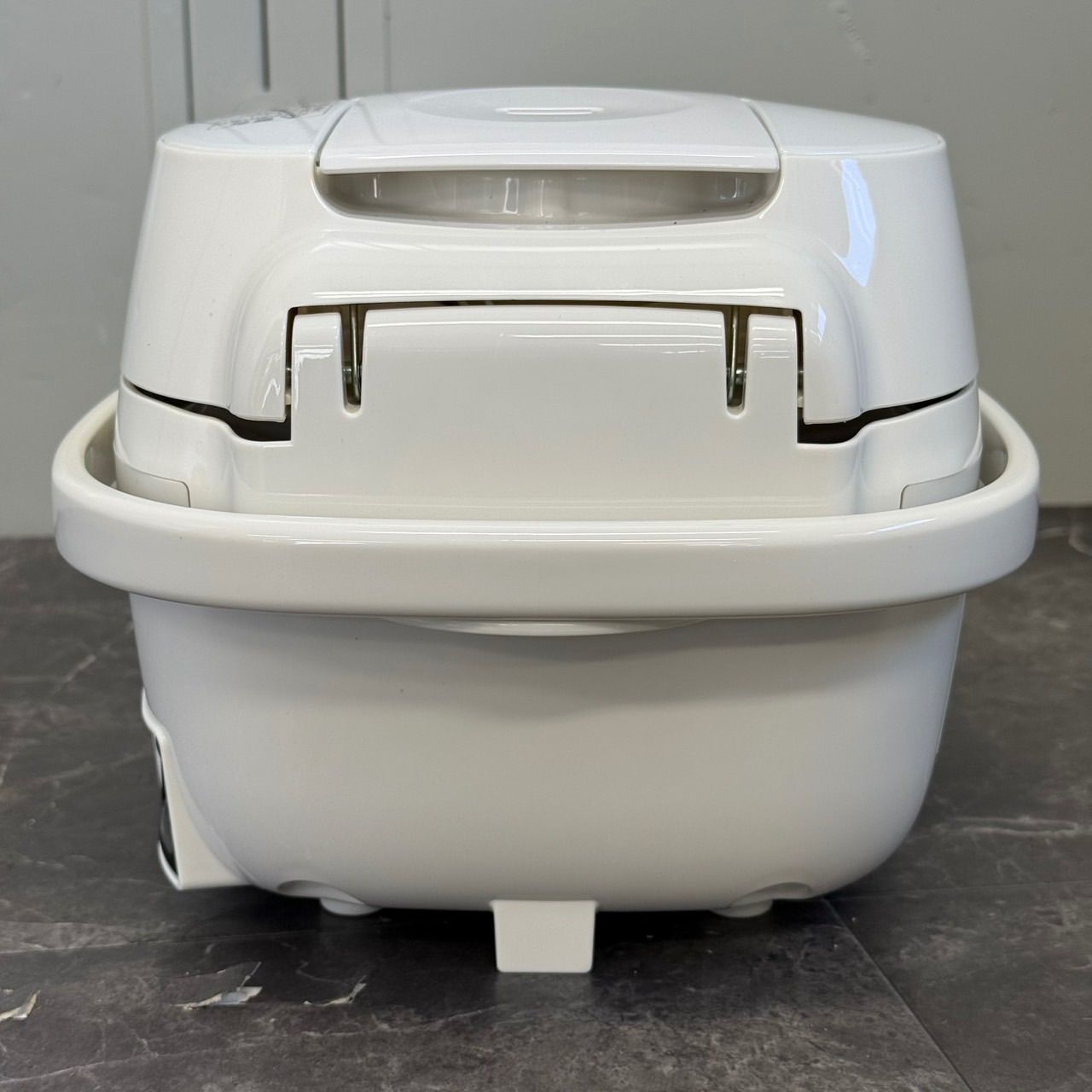 ∞送料込！美品 2023年製 ZOJIRUSHI 象印 NL-BE05 3合炊き マイコン