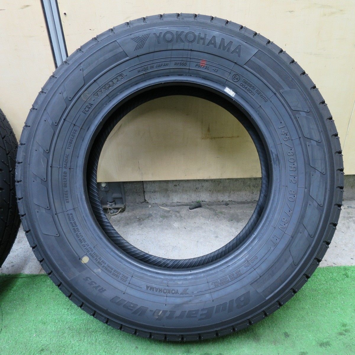 新車外し！23年☆145/80R12 80/78N ヨコハマ BluEarth-Van RY55 ブルー 