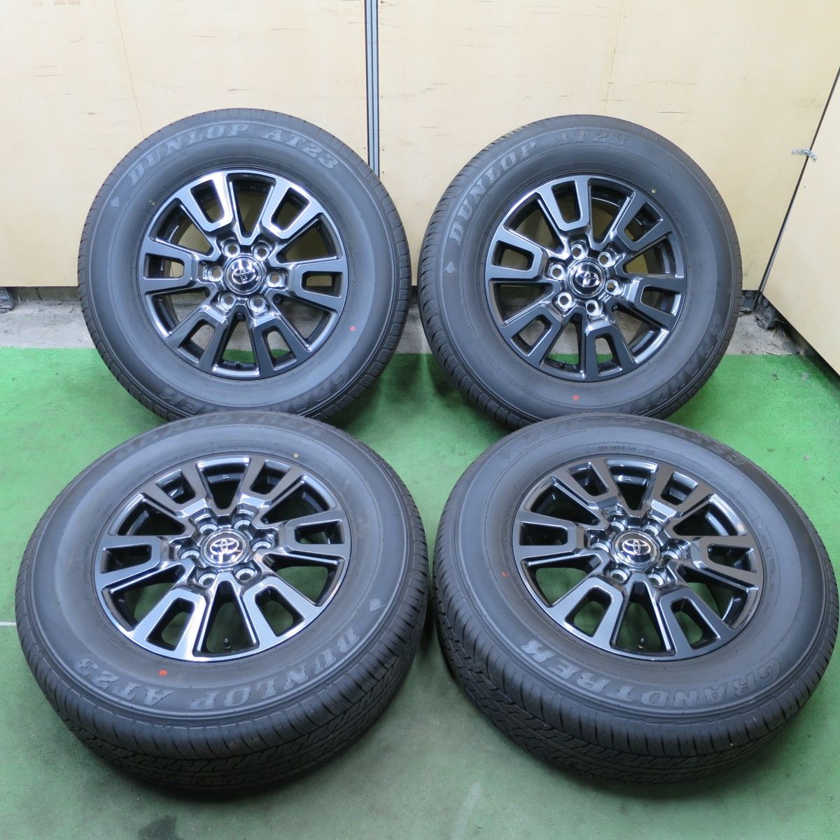 新車外し！25年★トヨタ ランクル 250 VX 純正 265/65R18 ダンロップ AT23 グラントレック 18インチ PCD139.7/6H★6042101NGノ