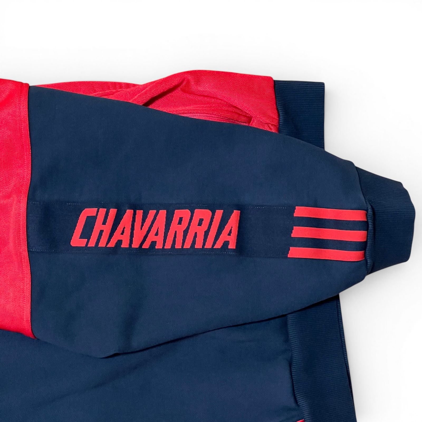 希少コラボ】adidas × WILLY CHAVARRIA ハーフジップスウェット L 黒赤 