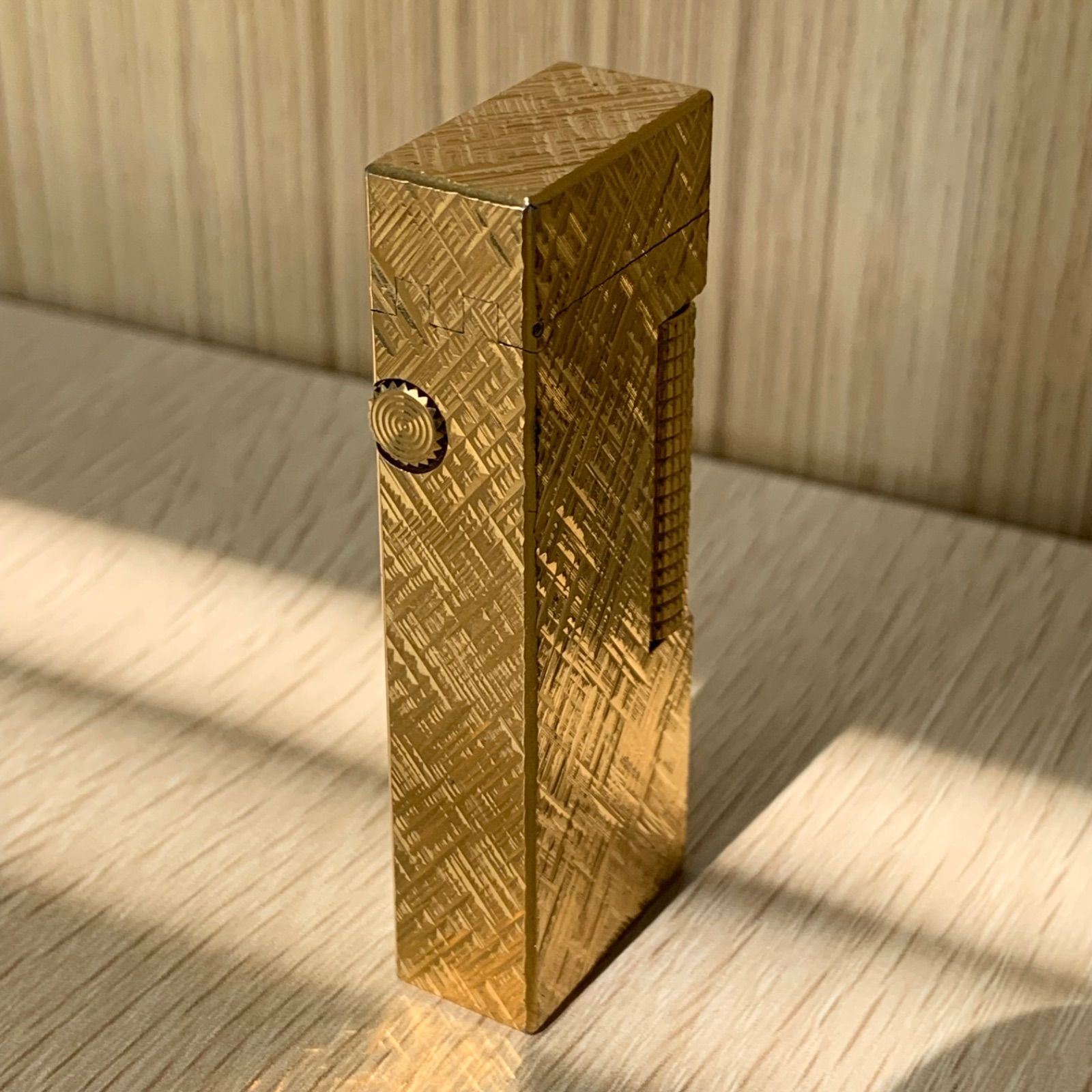 格安！ dunhill ダンヒル ゴールドライター 箱付き A386① - メルカリ