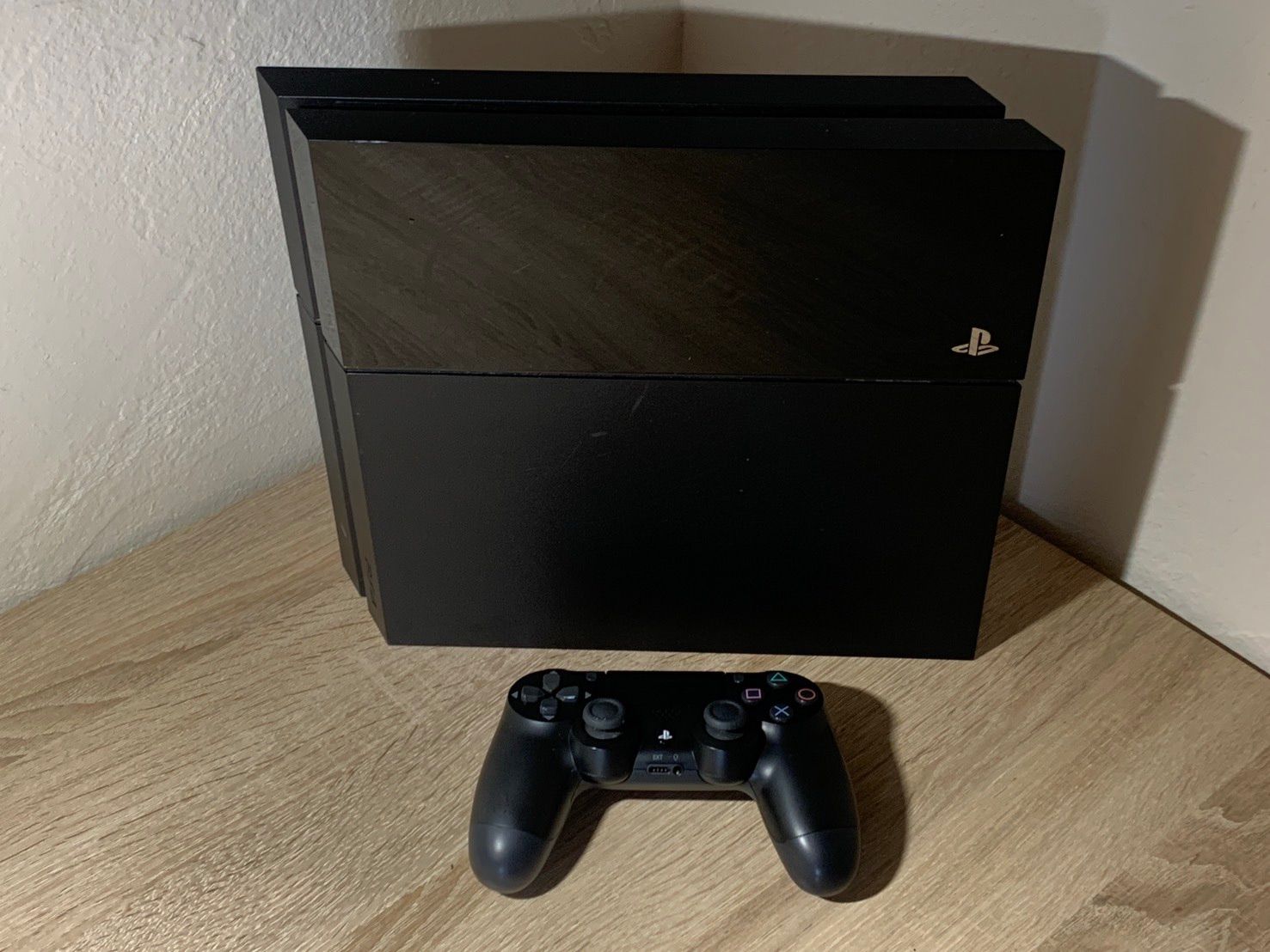 0468 PlayStation 4 CUH-1100A ブラック 動作確認済み 【宅】