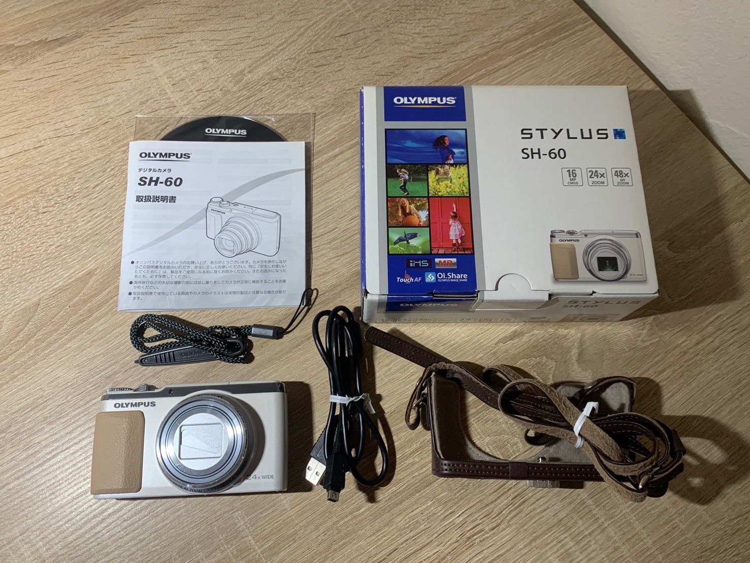 0402 OLYMPUS STYLUS SH-60 ホワイト デジカメ 動作確認済み 【コ