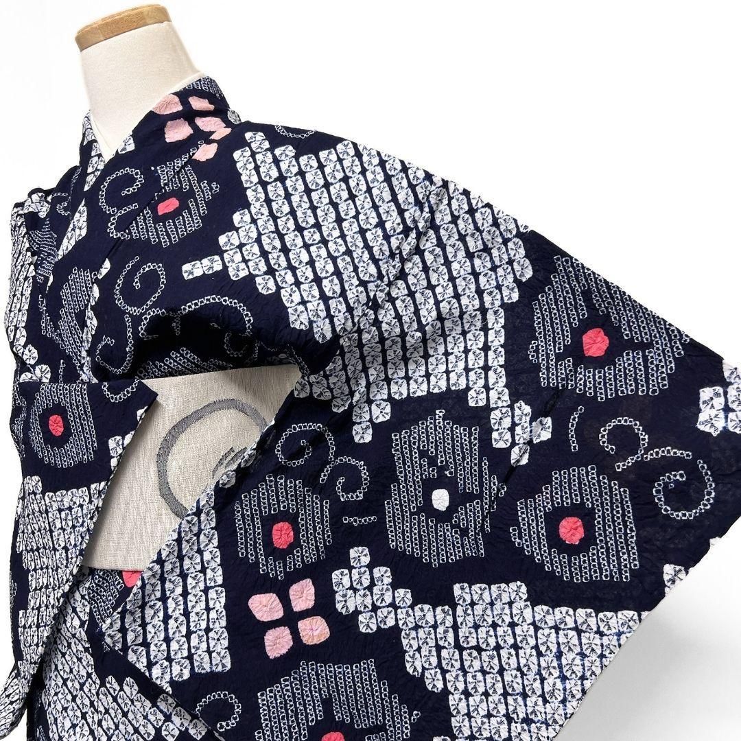 浴衣　有松鳴海絞り　藍染　唐草　花模様　着物　042b p