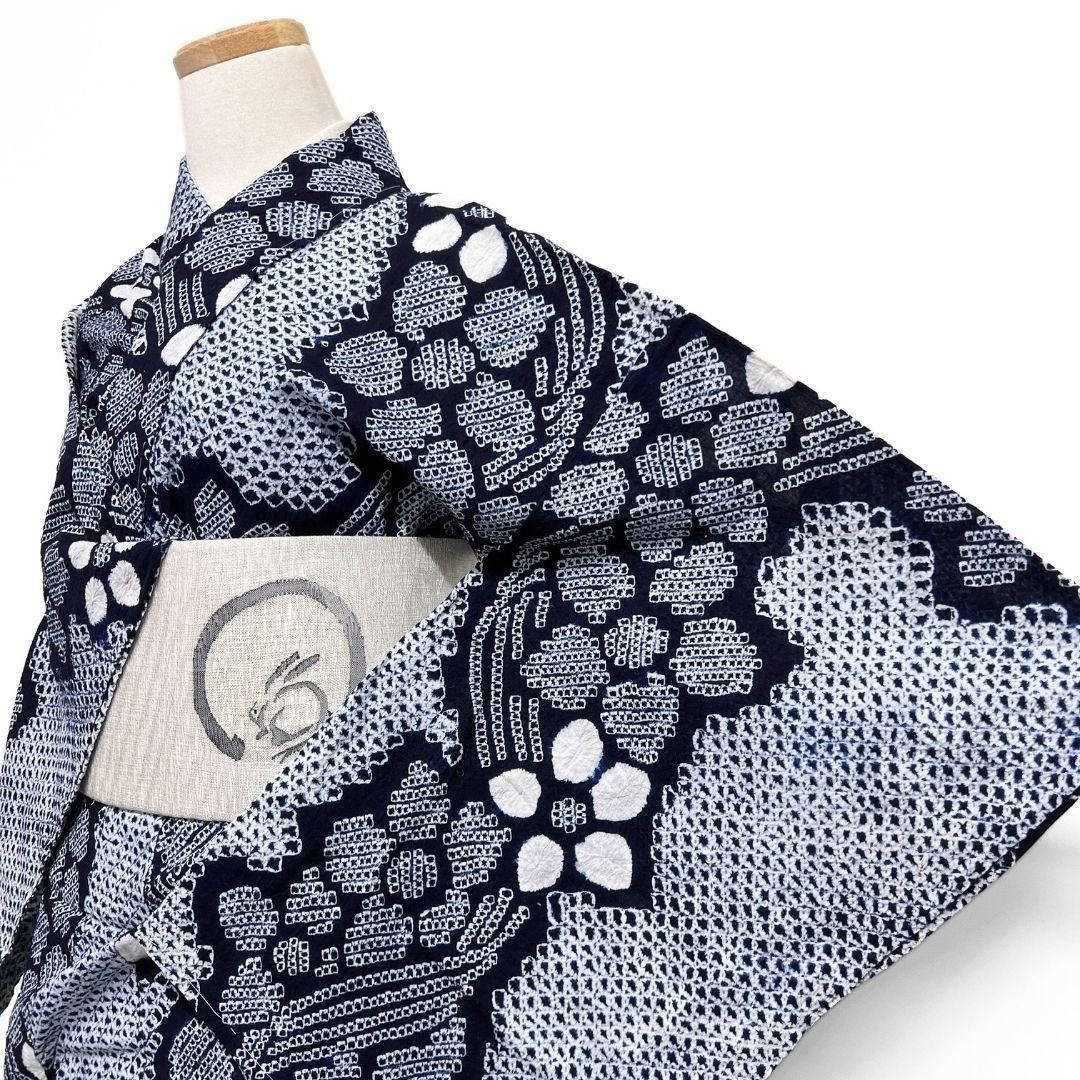 浴衣 有松鳴海絞り 藍染 花模様 小花 流線 着物 041b p - メルカリ