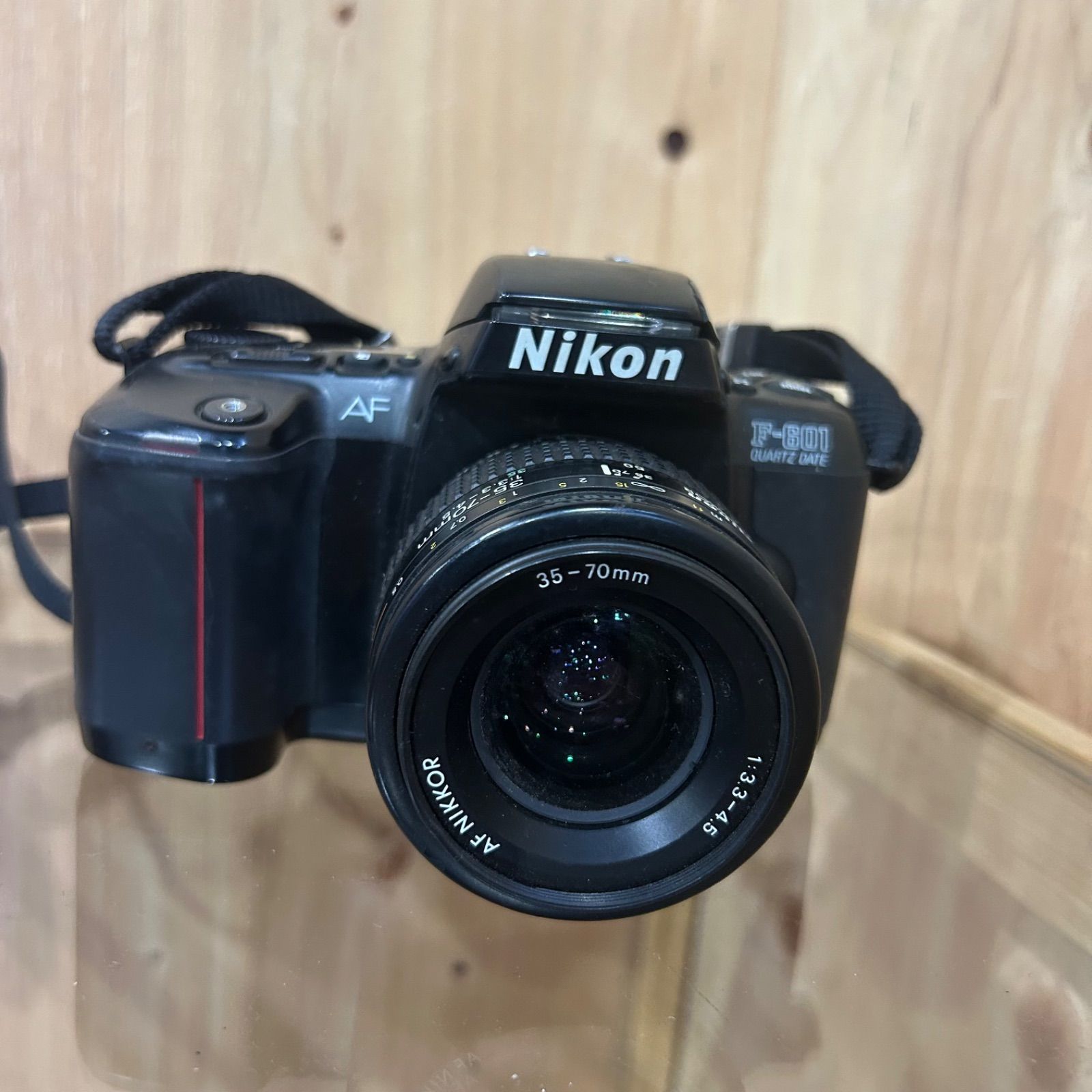 【ジャンク】Nikon  F - 601  QUARTZ  DATE Nikon F-601 Quartz Date - Find out about functions, battery & films