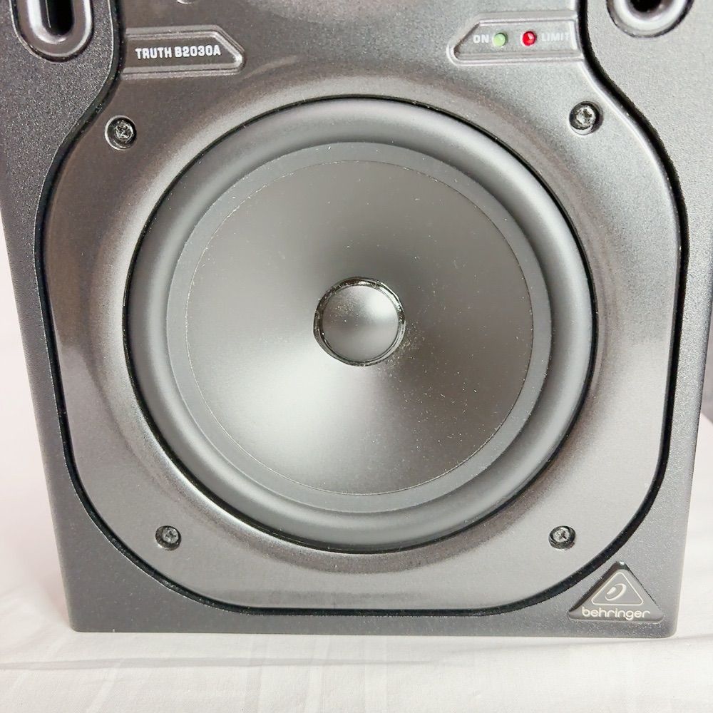 BEHRINGER TRUTH B2030A モニタースピーカー ペア Amazon | べリンガー TRUTH B2030A | モニタースピーカー | 楽器・音響機器
