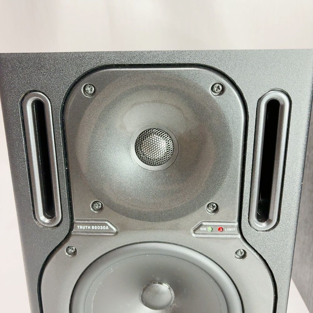 BEHRINGER TRUTH B2030A スタジオモニター パワードスピーカー
