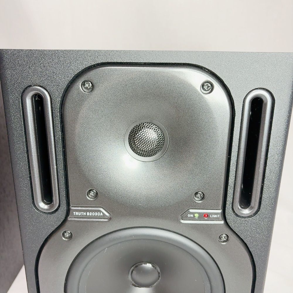 BEHRINGER TRUTH B2030A スタジオモニター パワードスピーカー