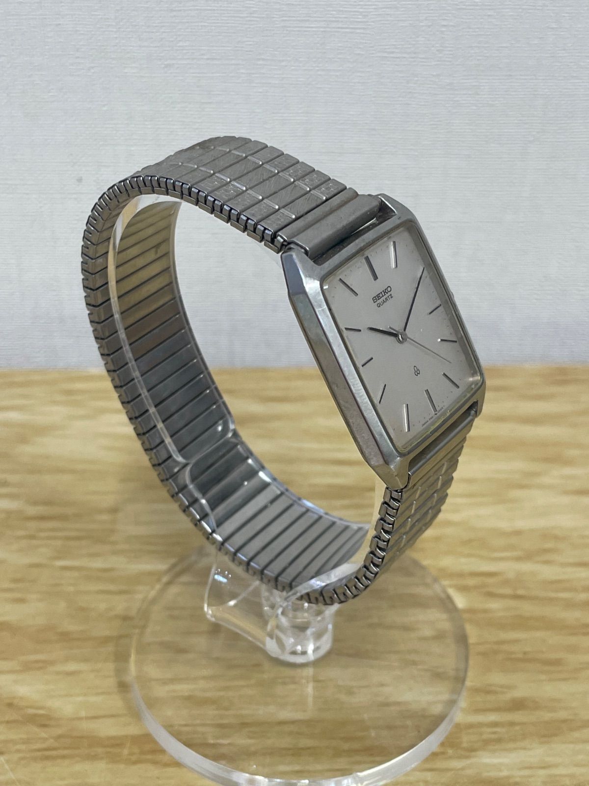 □セイコー SEIKO 2621-5240 クォーツ時計 スクエア 稼働品 電池交換 