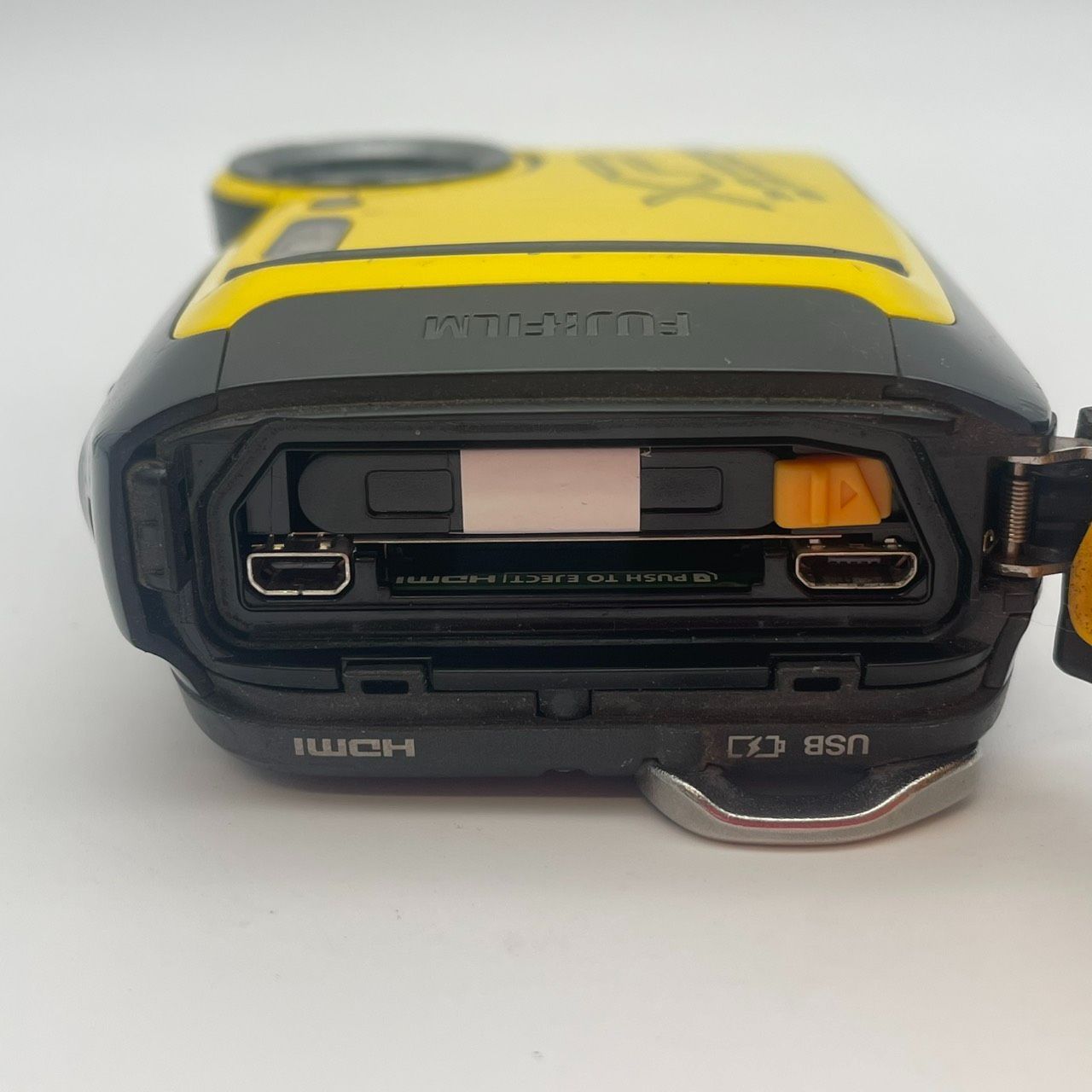 □FUJIFILM FinePix XP140 イエロー コンパクト デジタル カメラ 防水