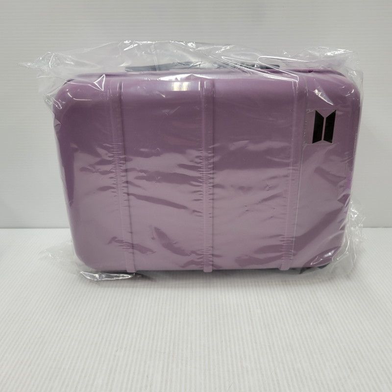 BTS セット売り 中古美品】 BTS MERCH BOX #5 【084-260505-yn-03-izu】 - メルカリ
