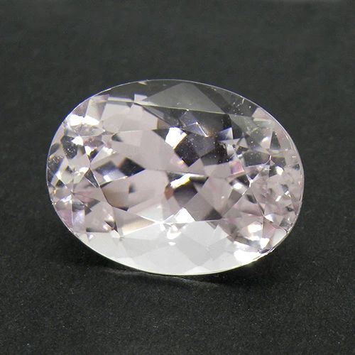 クンツァイト 17.497ct ルース オーバル 裸石 大粒 一粒 一個 9月の誕生石 ソーティングメモ 材料 素材 天然石 パーツ 【中古】