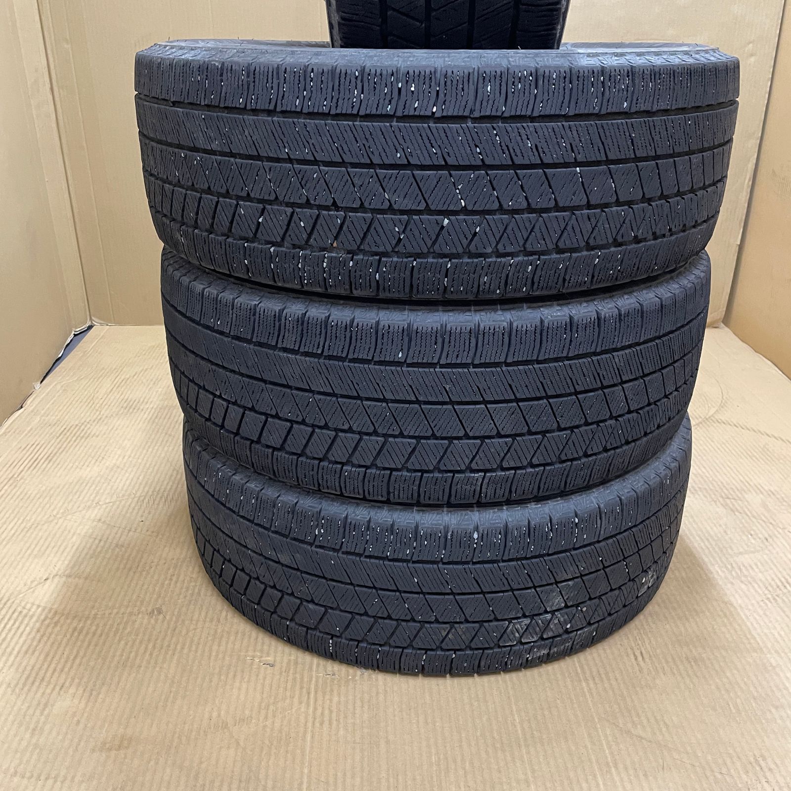 中古】ブリヂストン ブリザック VRX3 205/60R16 4本 - メルカリ