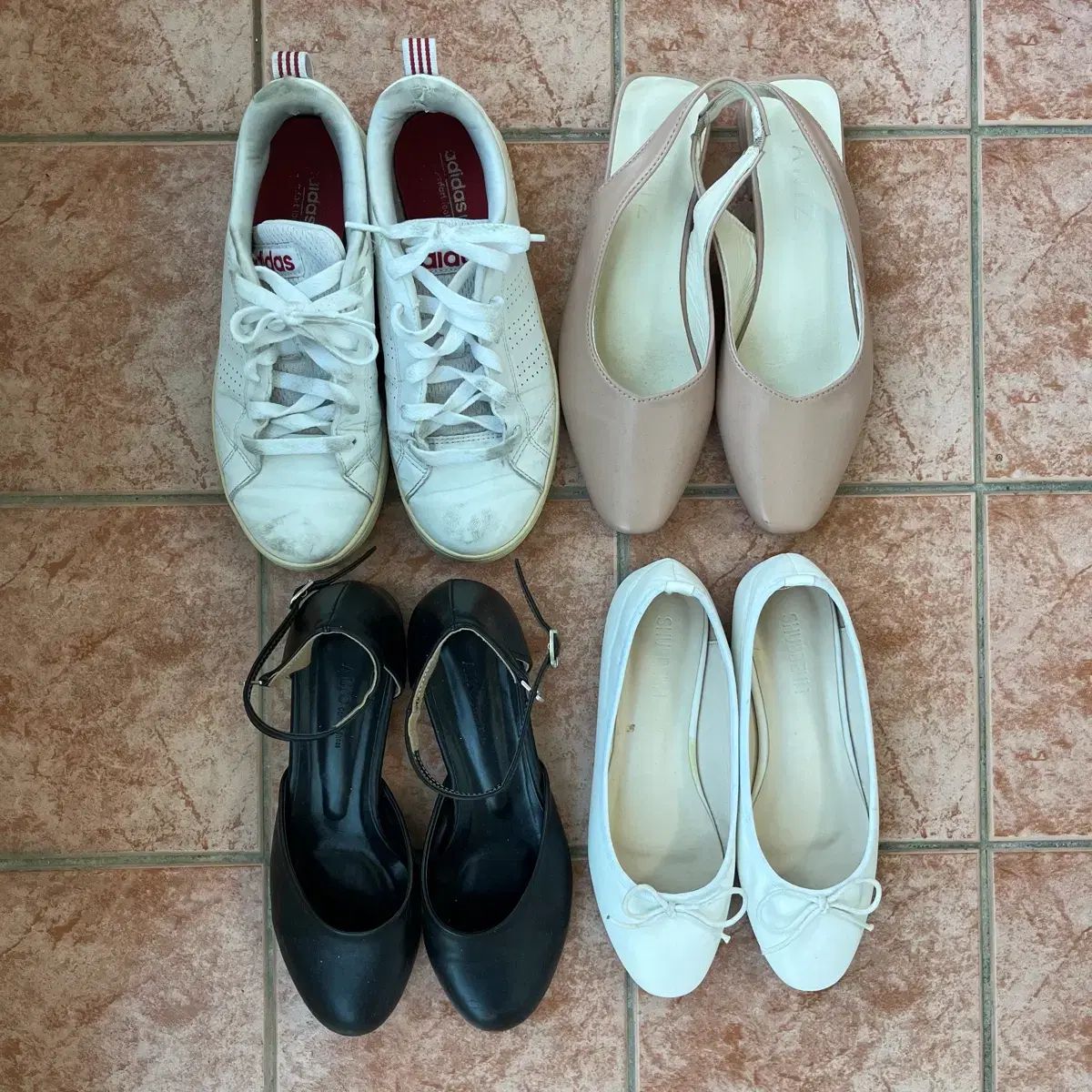 靴 4足 一度に 出品