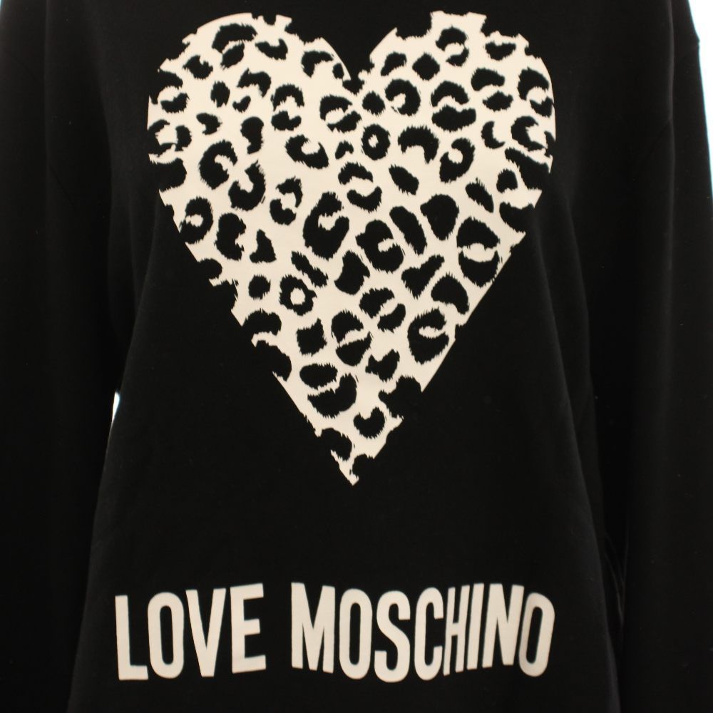 ラブモスキーノ LOVE MOSCHINO ブラックレオパードハートスウェット