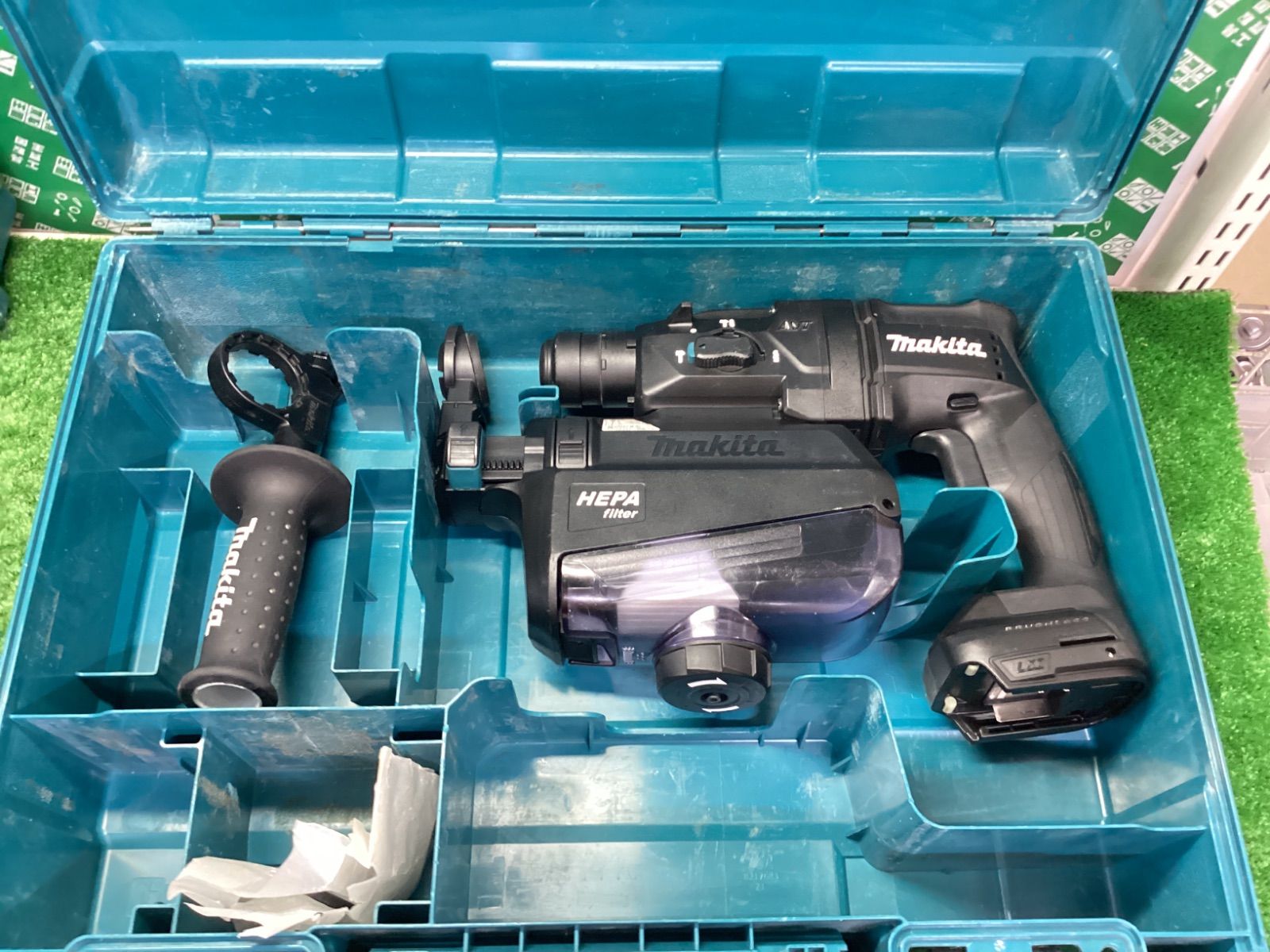 makita(マキタ) 18㎜ 18v充電式ハンマードリル SDSプラス HR182DZKV / ITPT2FRRPEHG