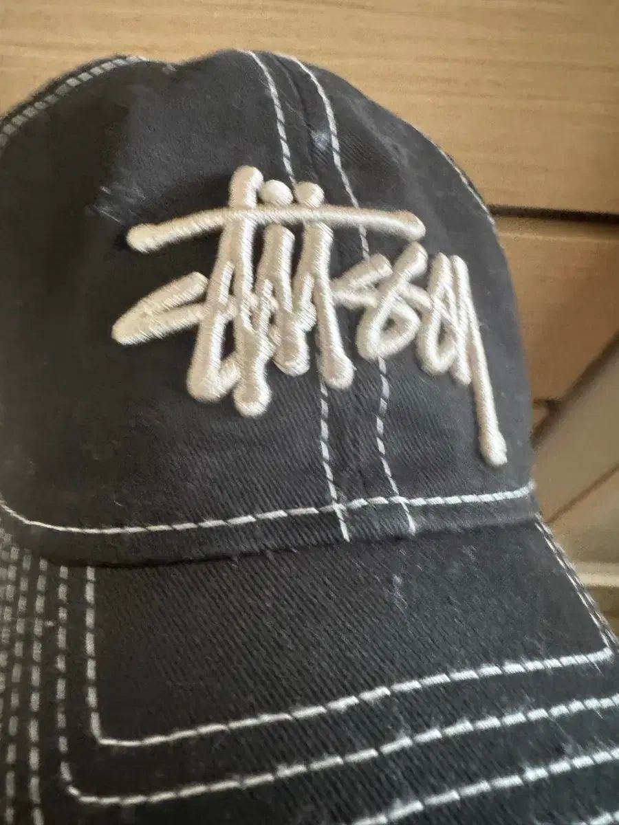 STUSSY NEW ERA メッシュ ベースボールキャップ