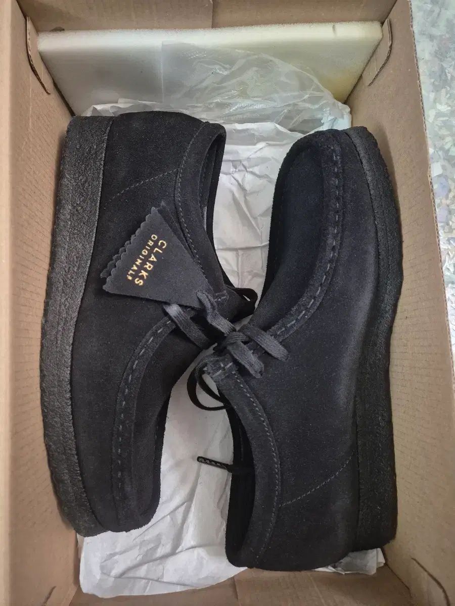 クラークス ワラビー 270 7,824円