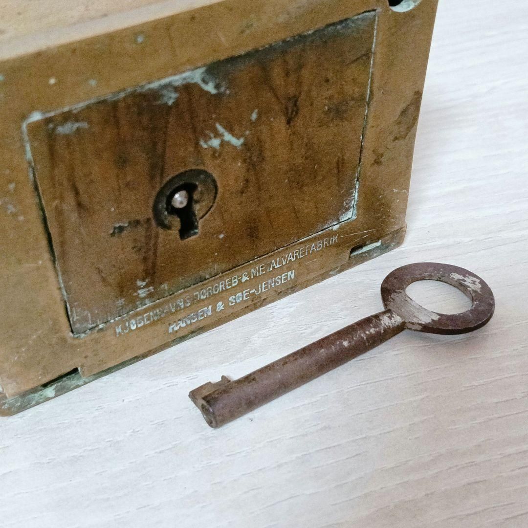 S272 スペアカッセンアンテ 真鍮製 貯金箱 デンマーク 貯蓄銀行 - メルカリ