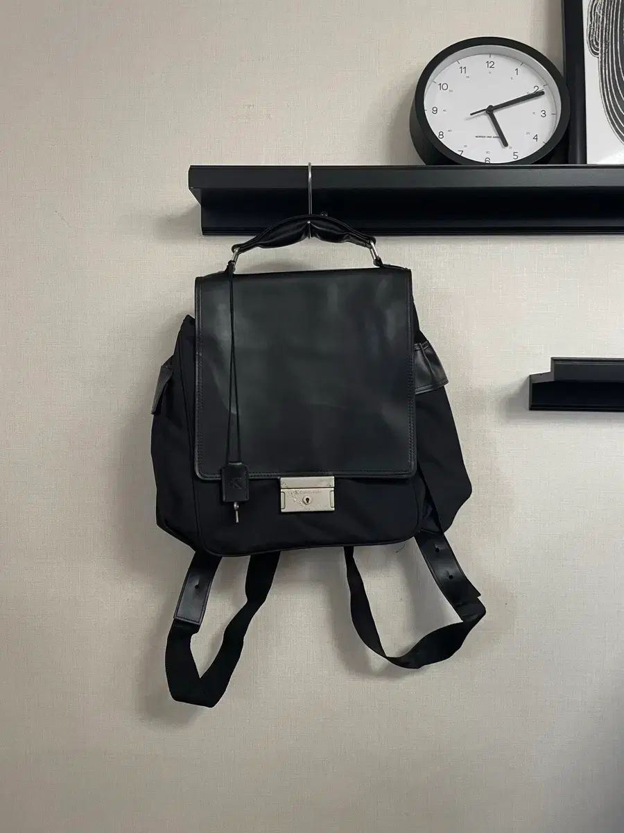 Calvin Klein ブラック バックパック 34x34