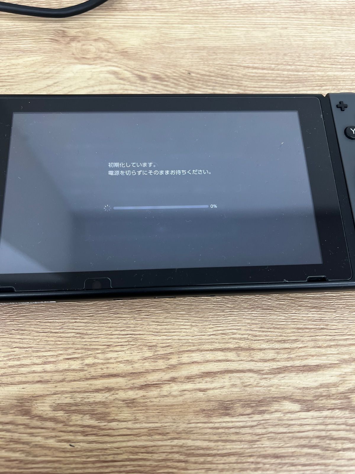 2 【通電動作確認済み】 【初期化済み】 Nintendo Switch 本体 Kingdom