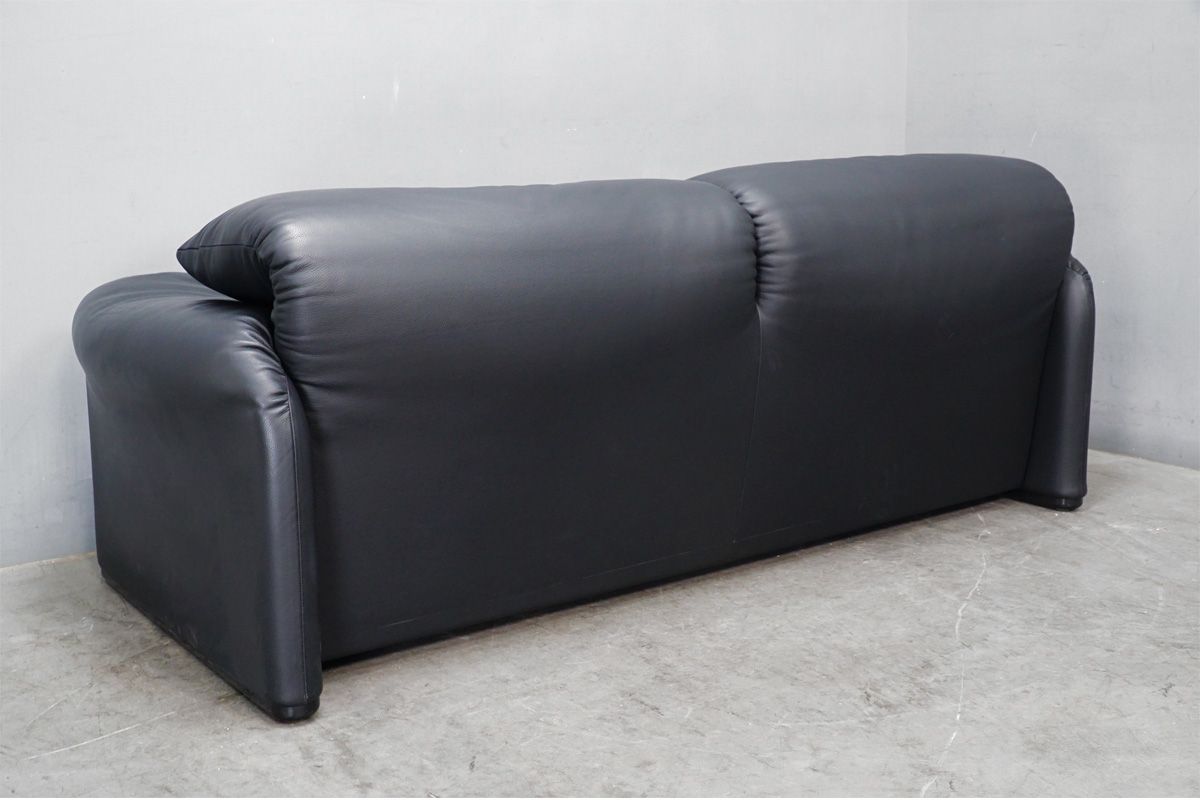 展示極美品 Cassina(カッシーナ) 675 MARALUNGA(マラルンガ) 本革