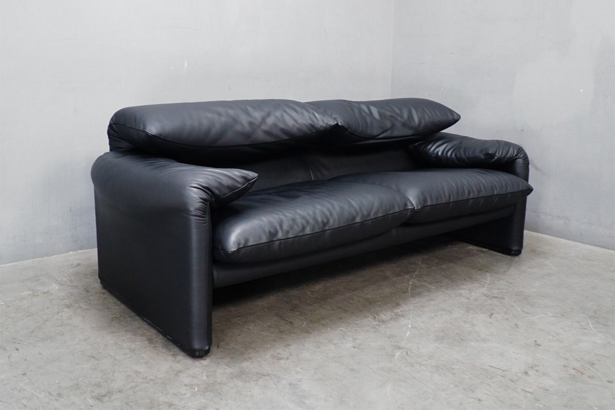 展示極美品 Cassina(カッシーナ) 675 MARALUNGA(マラルンガ) 本革