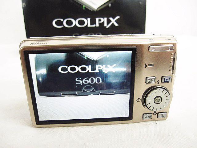 激安【人気・箱付き】Nikon COOLPIX S600 コンデジ レトロ品 美品【Nikon】ニコンクールピクス COOLPIX S600箱付/シャンパン