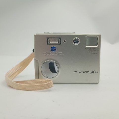 Konica Minolta DiMAGE X31 Silver コンパクトデジタルカメラ /