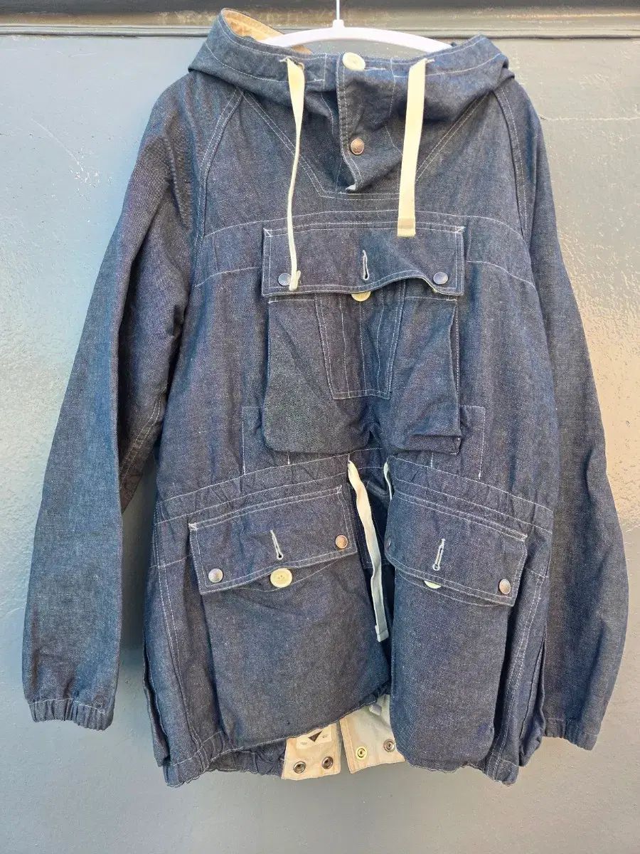 スペクテイター Anorak（アノラック）