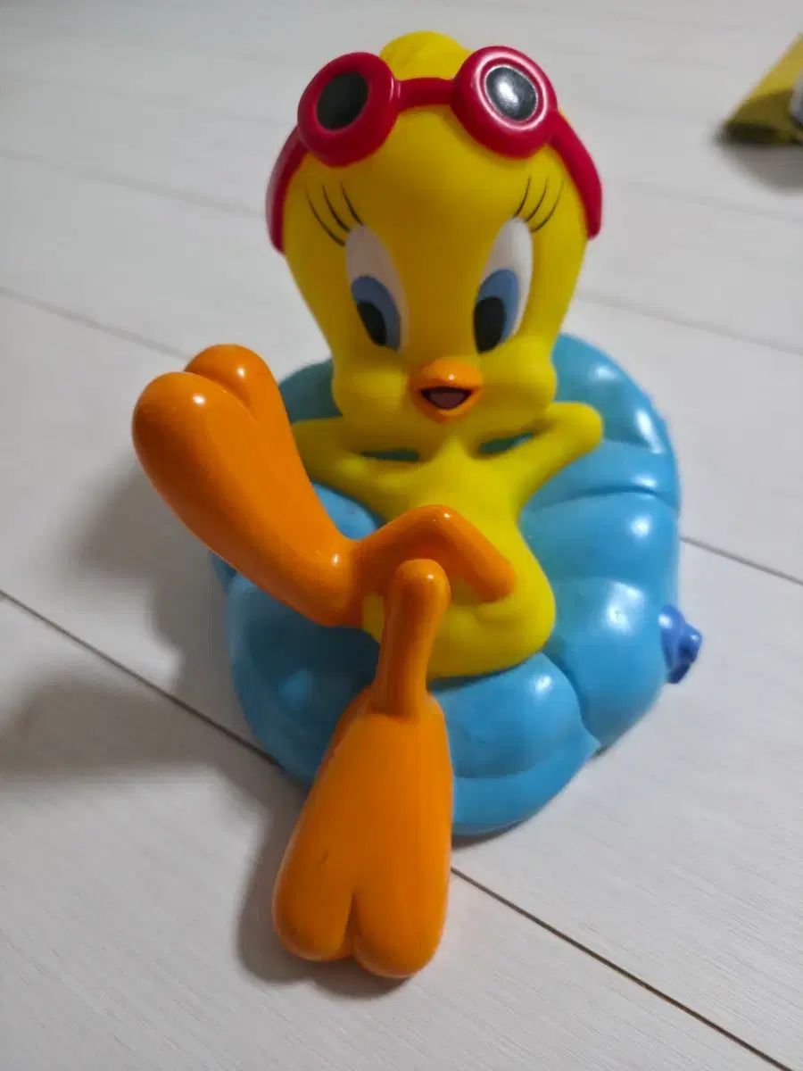 トゥウィー