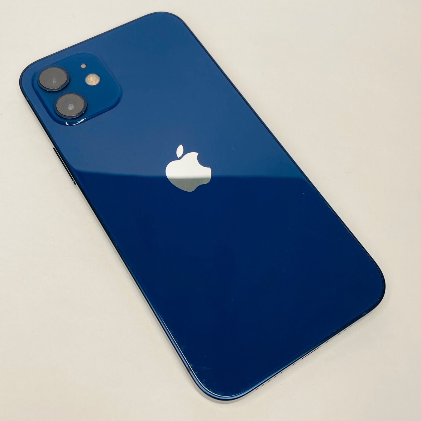 Apple iPhone 12 64GB SIMフリー 電池94% 05615