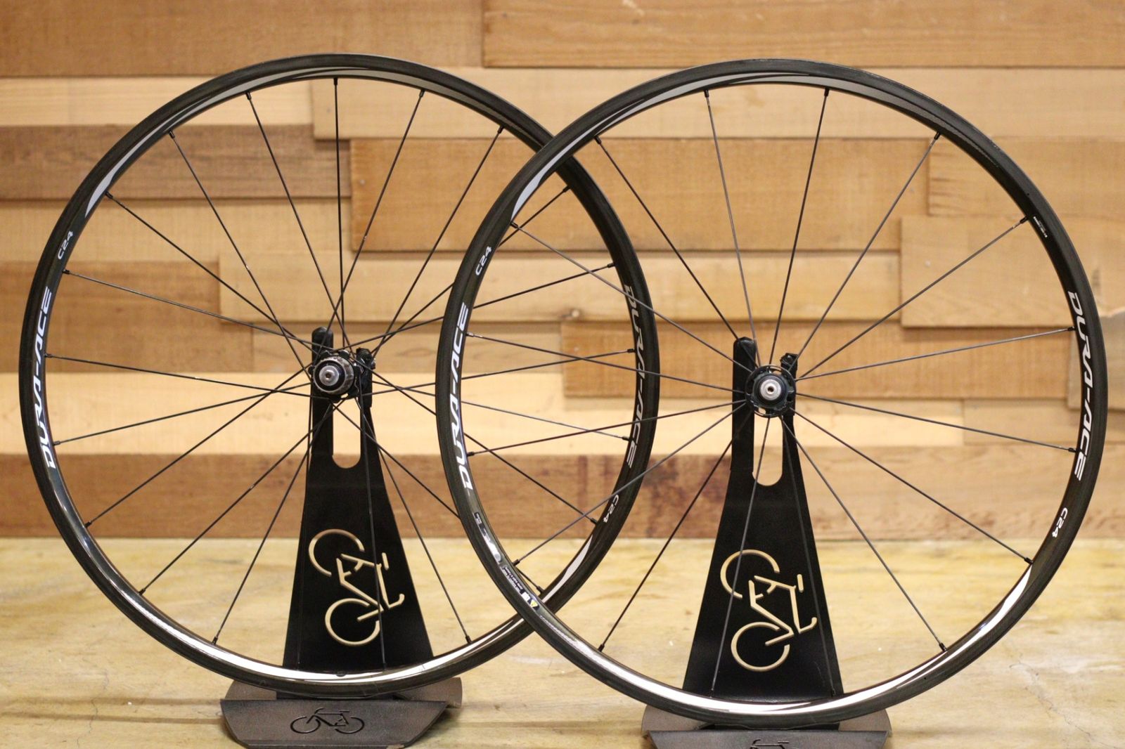 シマノ SHIMANO デュラエース DURA-ACE WH-9000-C24-TU カーボン チューブラー ホイールセット シマノ 11S/12S 【立川店】 41,275円