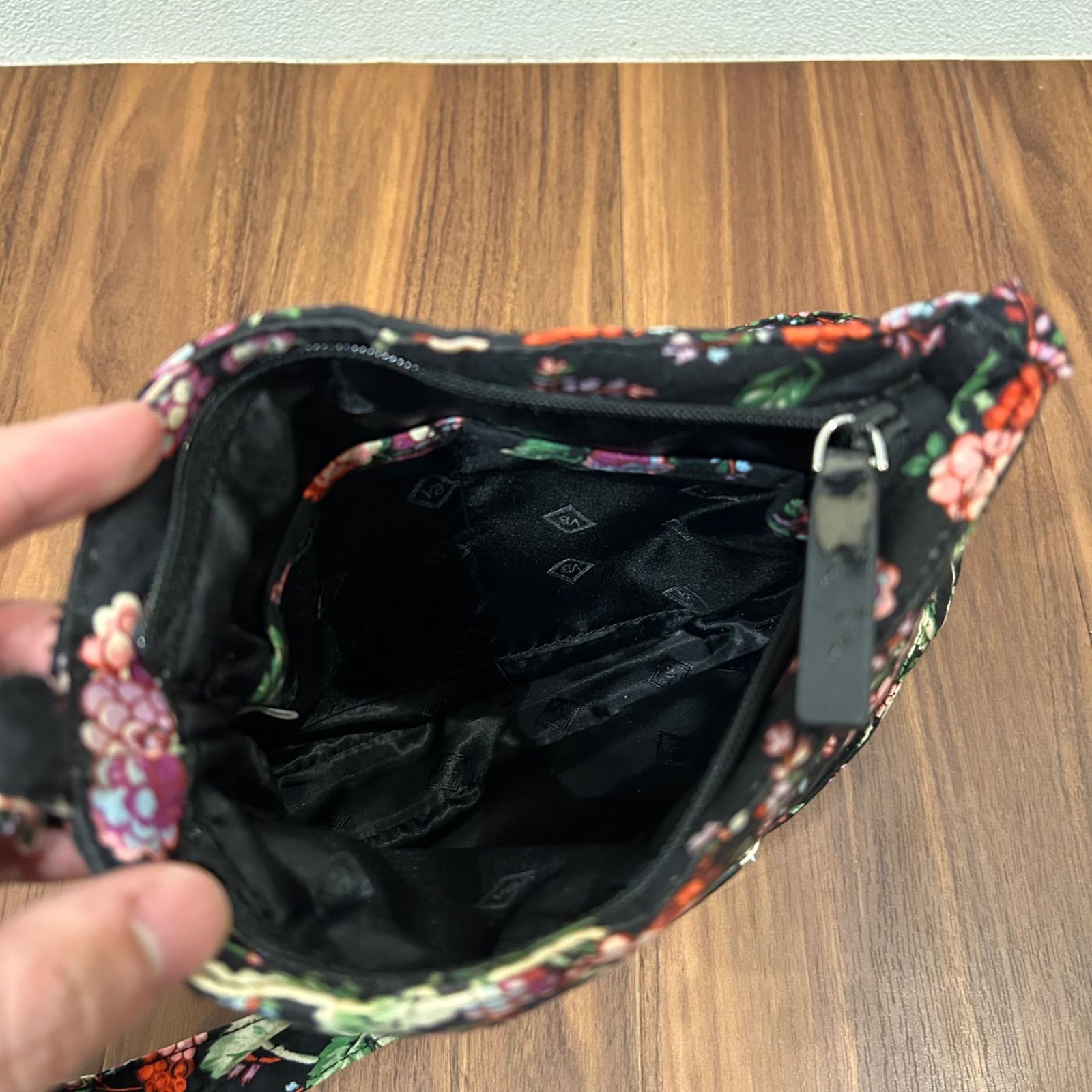 vera bradley ヴェラブラッドリー レディース ショルダーバッグ - メルカリ