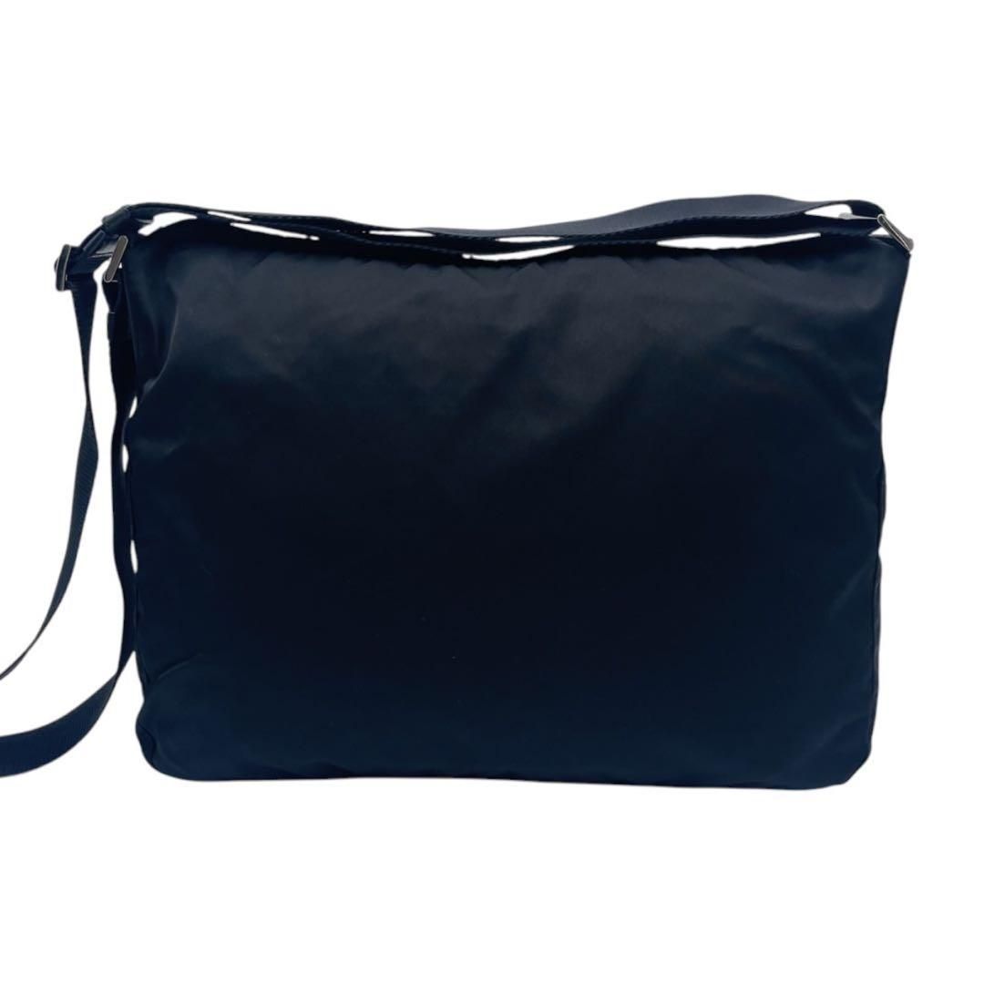 【極美品】プラダ　三角ロゴ　ナイロン　メッセンジャー　ショルダーバッグ 5344 PRADA（プラダ） 極 美品 三角ロゴ プレート 金具 テスート ナイロン