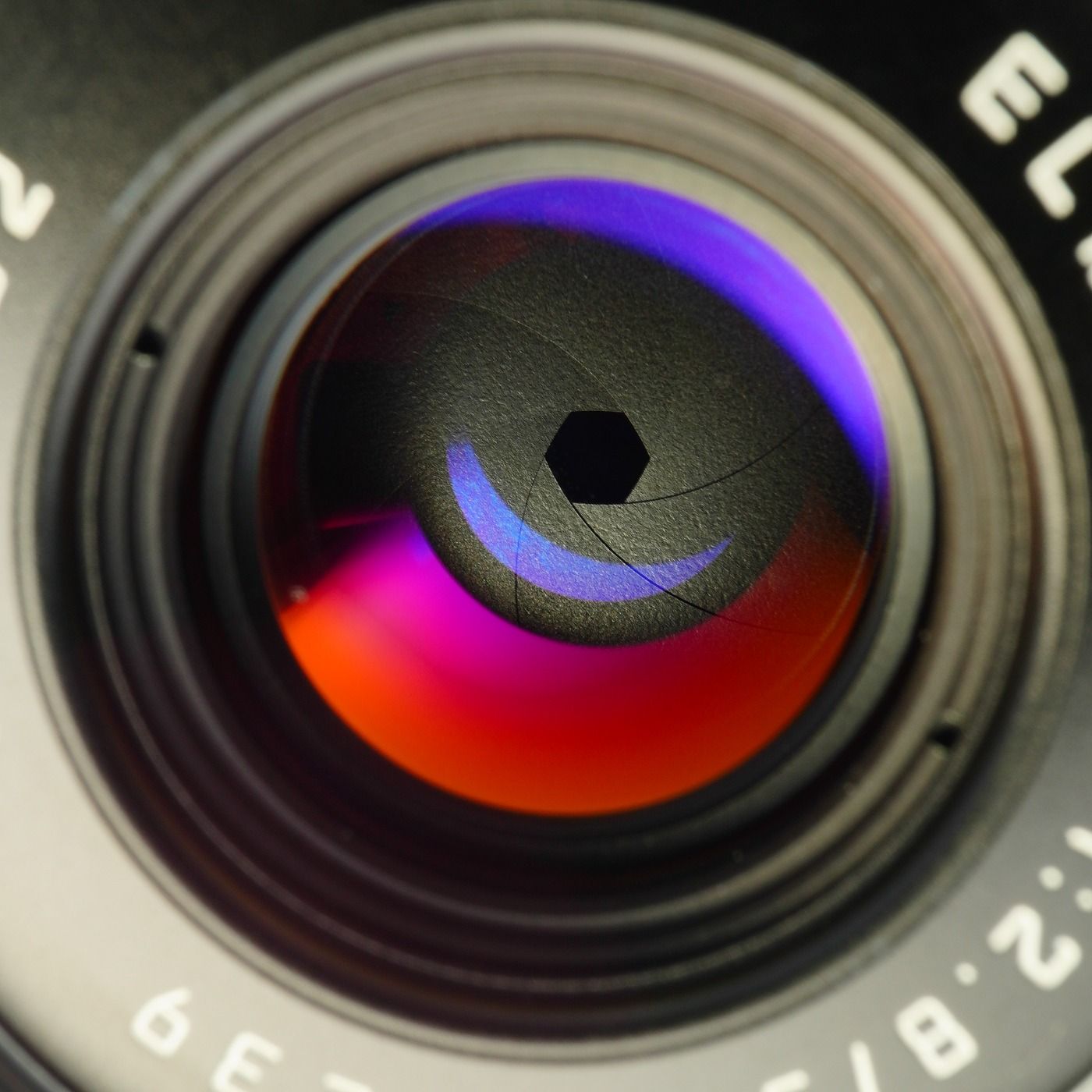 Leica ライカ ELMAR-M 50mm F/2.8 E39 単焦点レンズ - メルカリ